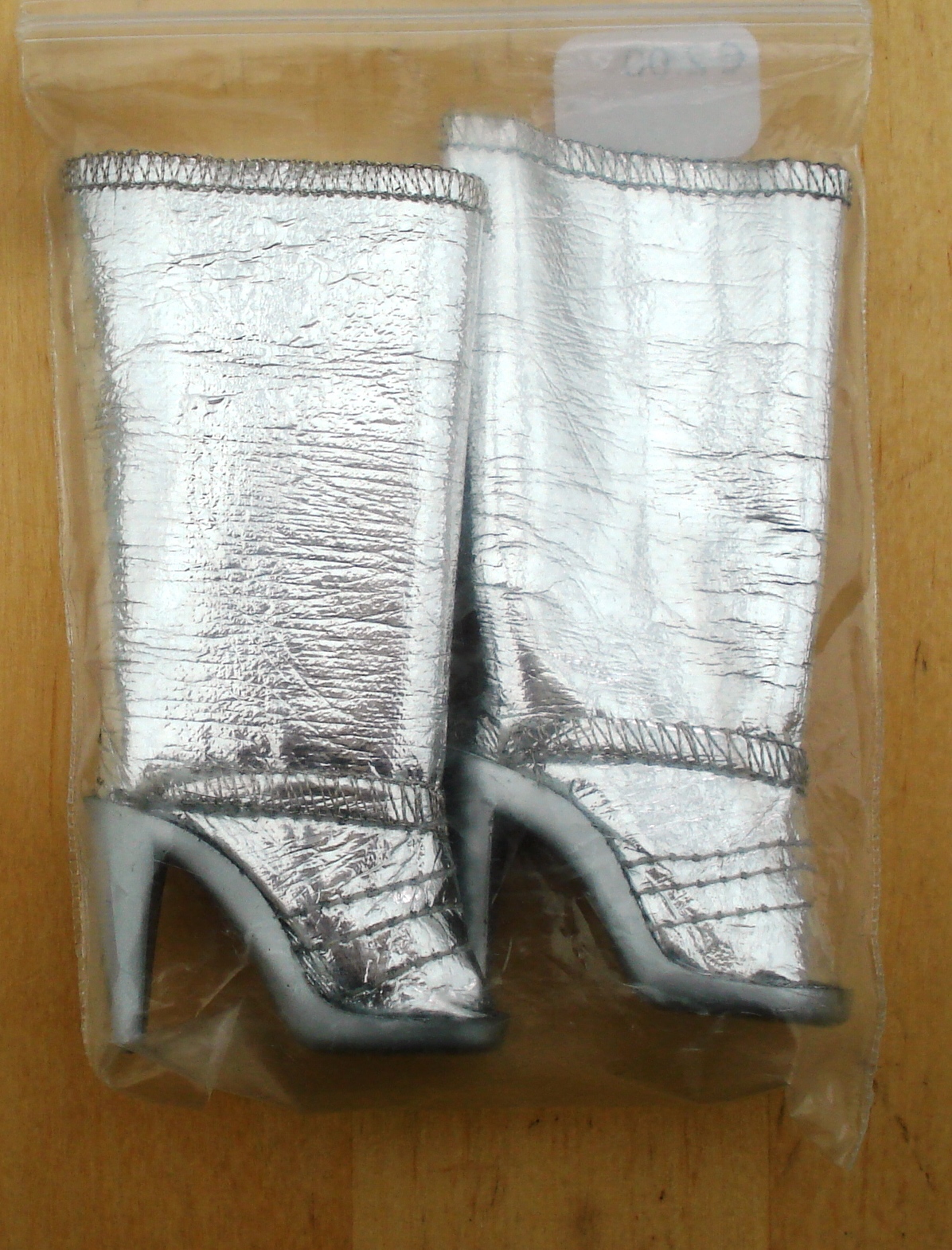 BOTTES METALISEES pour GENE  39 CM