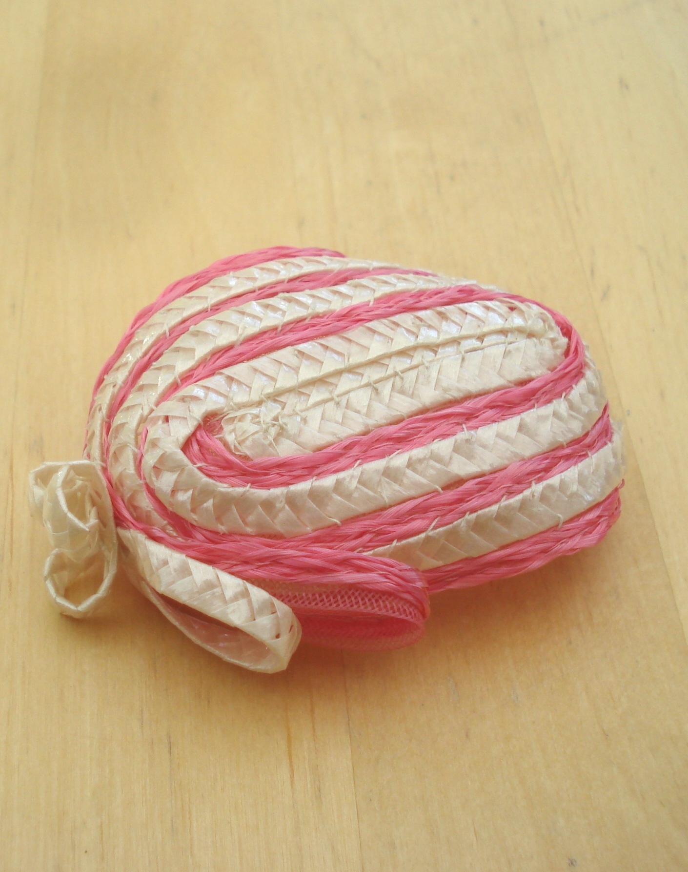 CHAPEAU DESIGNER REF 2  POUR GENE