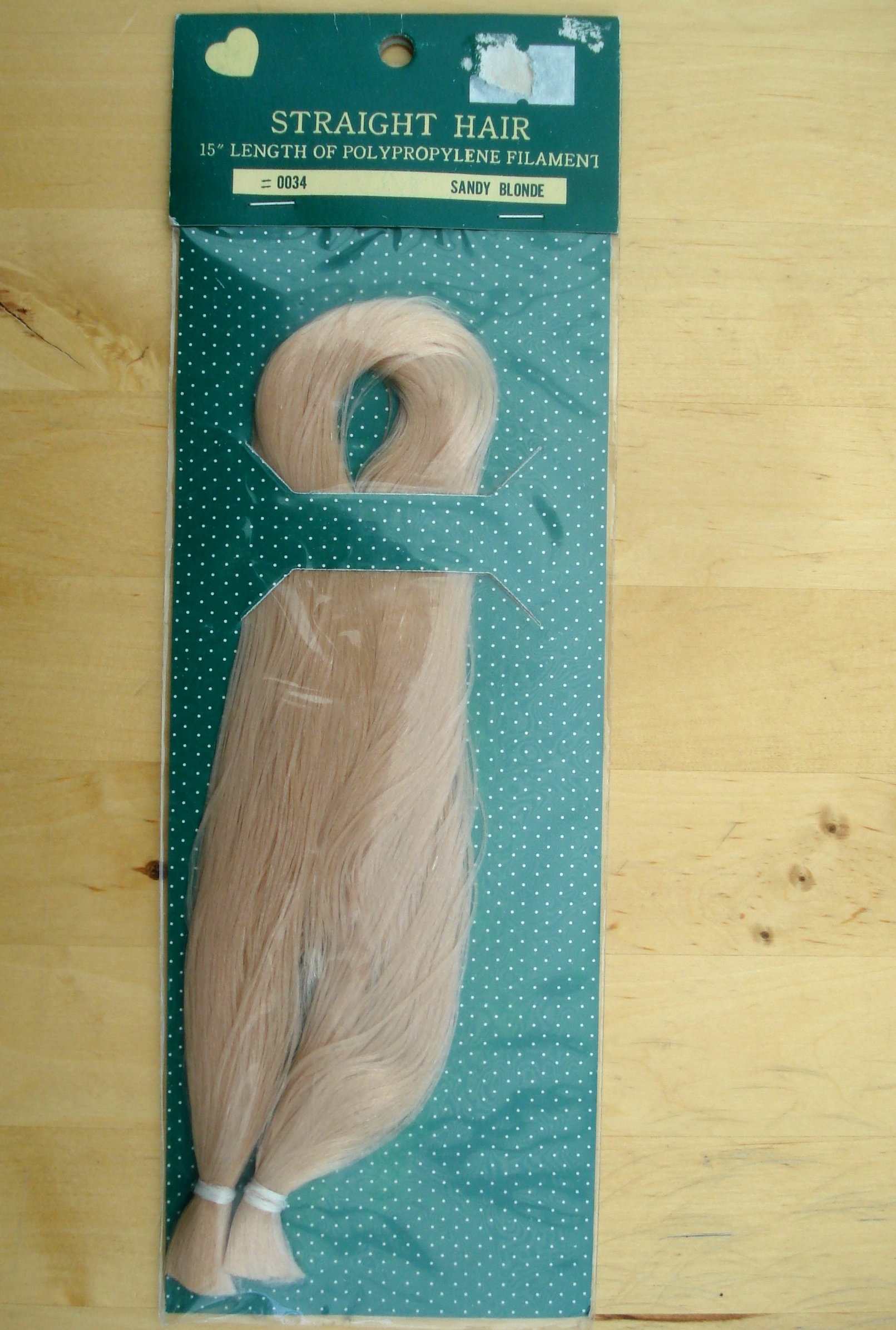 FILAMENTS DE CHEVEUX EN POLYSTER  SANDY BLONDE