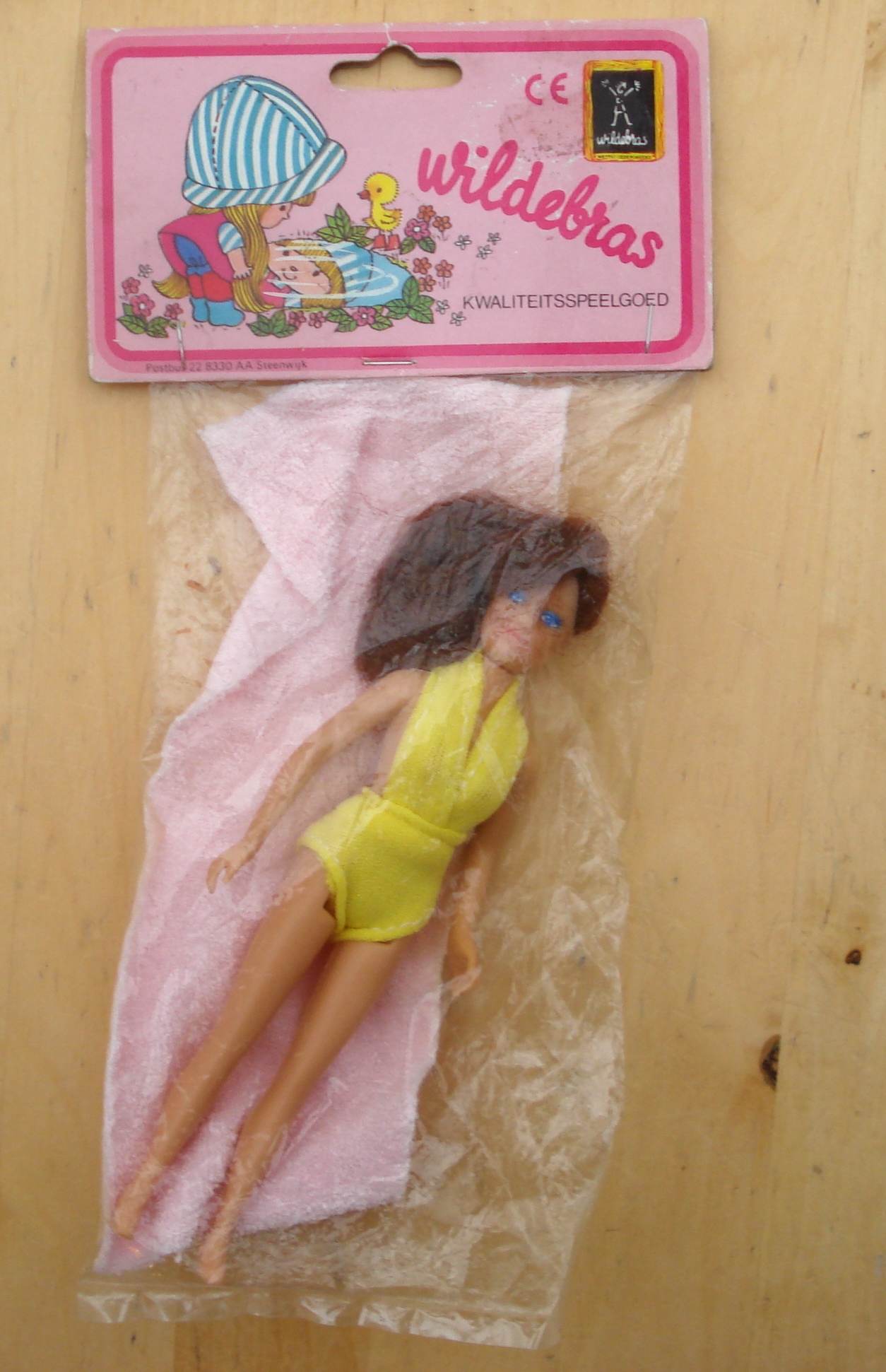 PETITE POUPEE WILDEBRAS EN SACHET D'ORIGINE