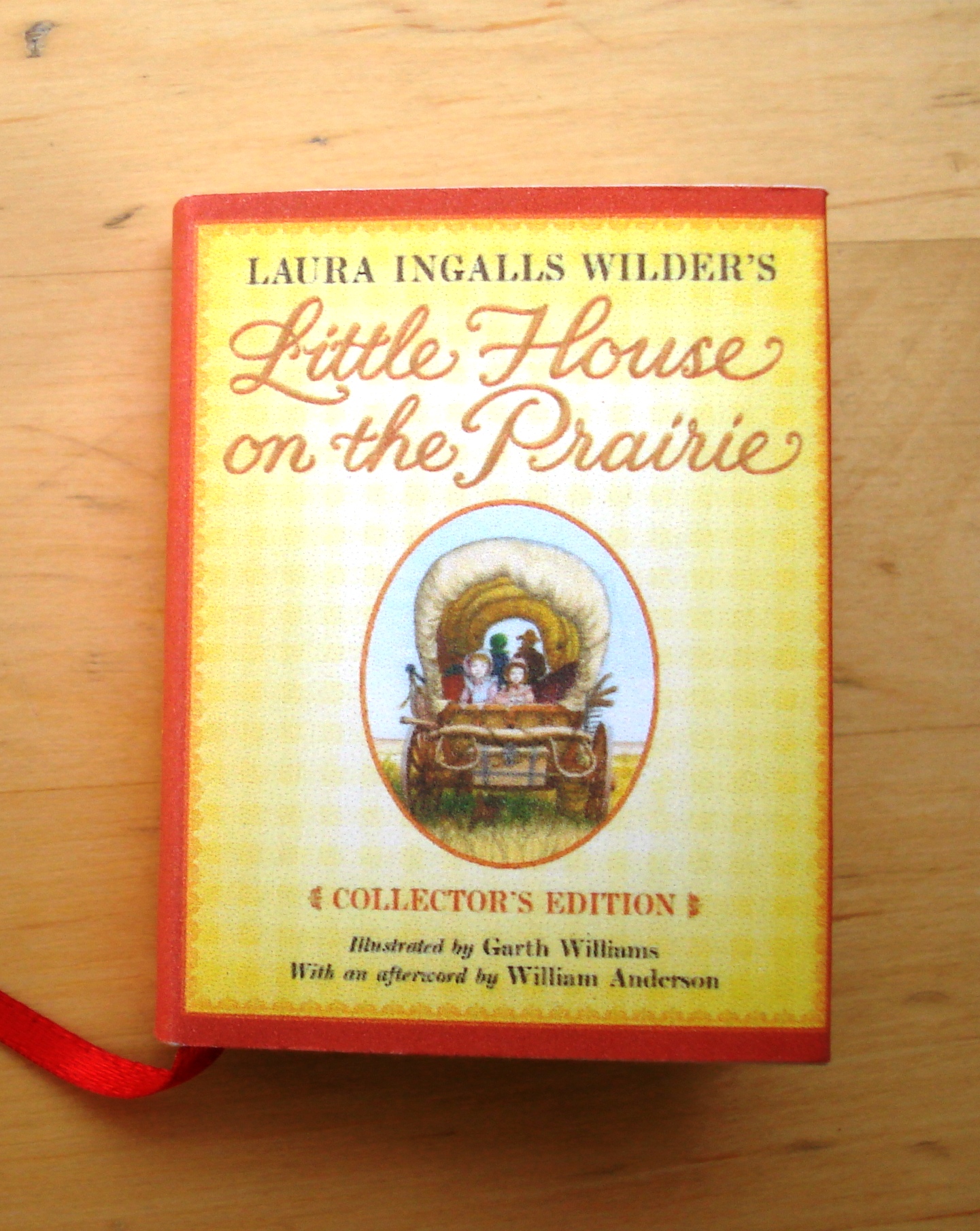 MINI LIVRE LITTLE HOUSE ON THE PRAIRIE