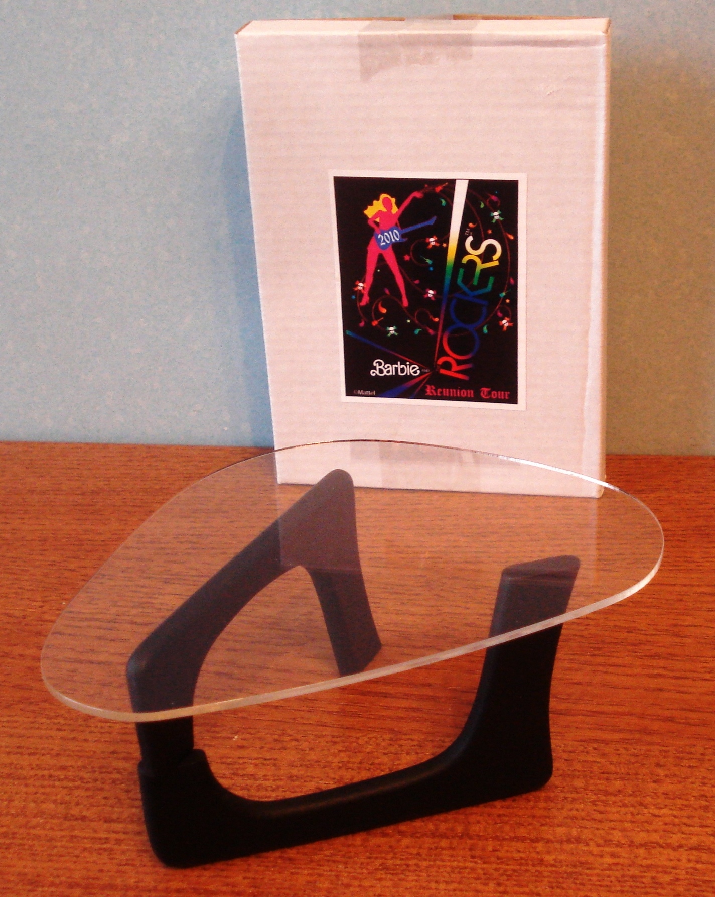 TABLE BASSE DESIGN POUR BARBIE ou autre poupe 29 cm