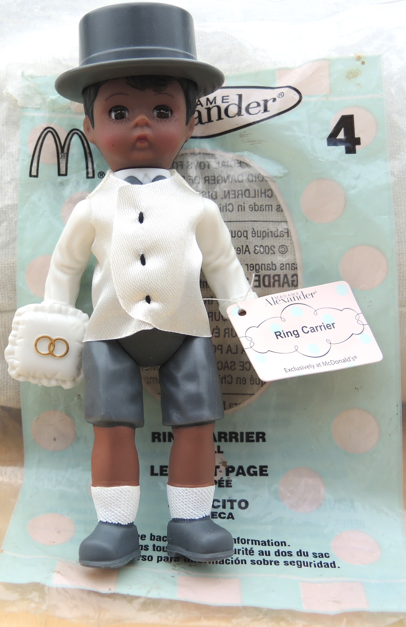 PETITE POUPEE VERSION NOIR   par Mme ALEXANDER pour MCDONALDS.
