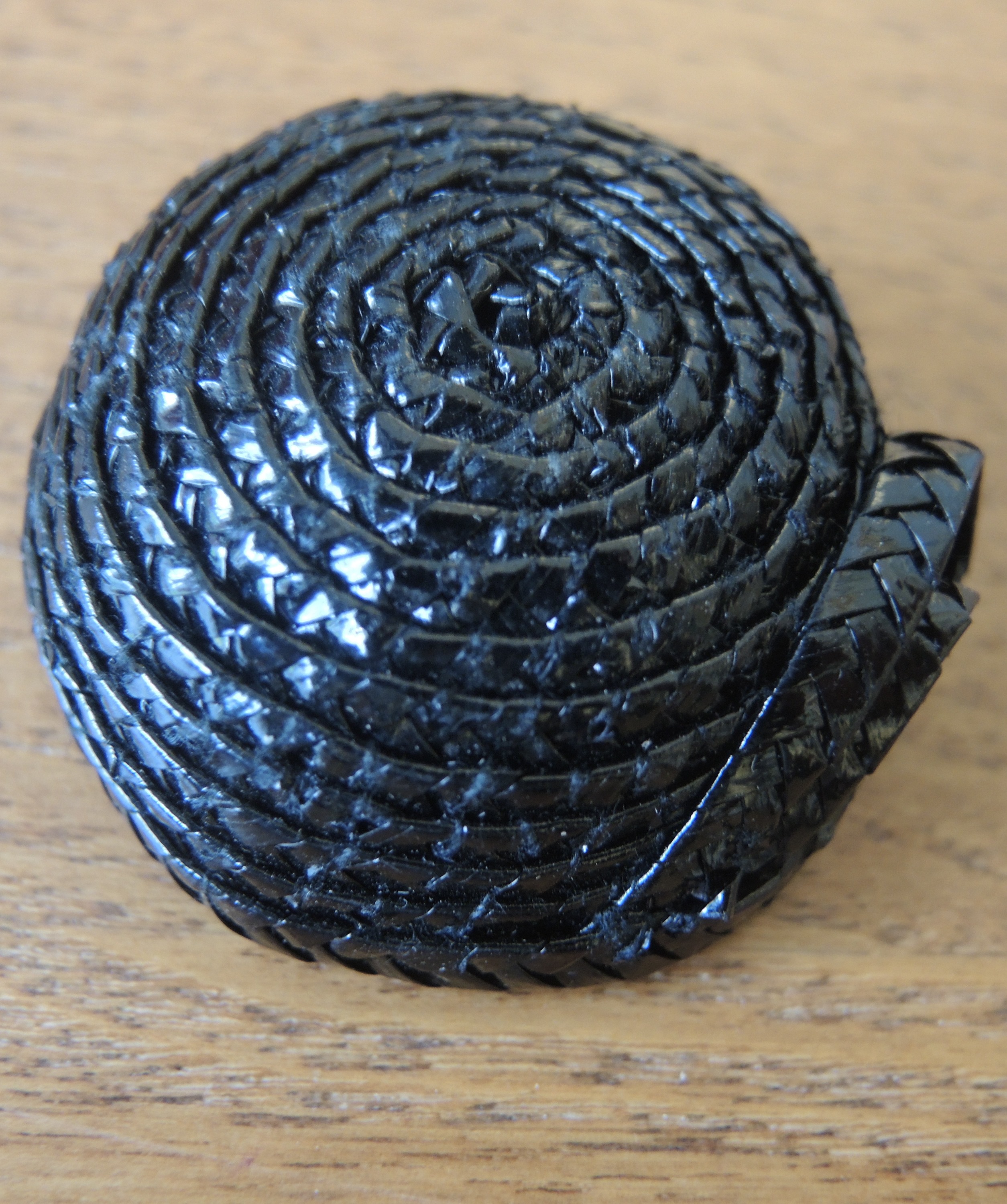 CHAPEAU DESIGNER REF 1B  NOIR  POUR GENE