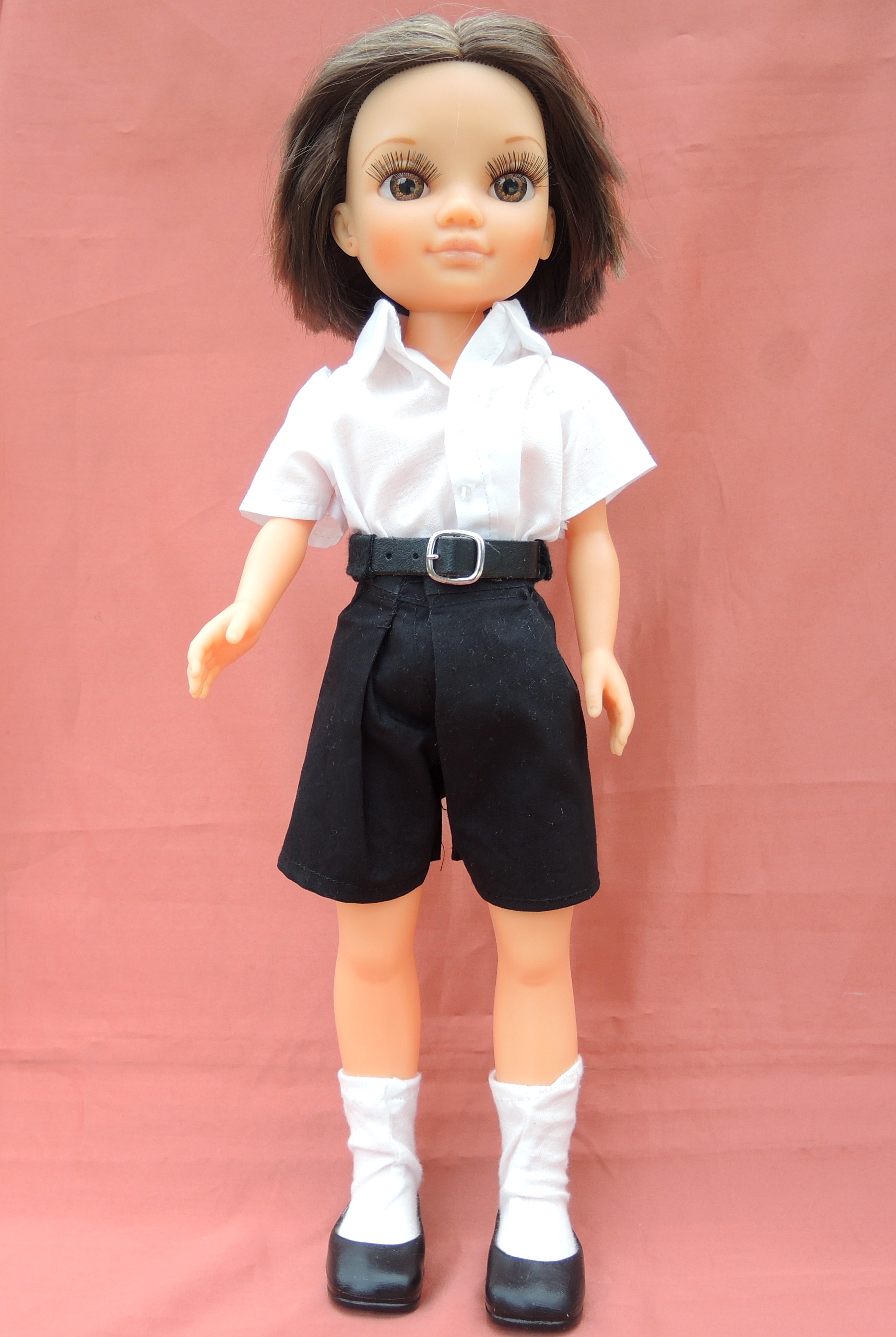 POUPEE BRUNE 42 CM  par FAMOSA ref T2939 10