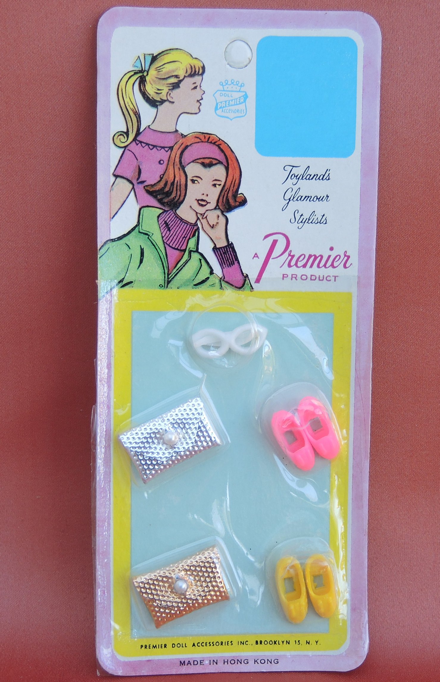 BLISTER DE MINI CHAUSSURES,SACS ET LUNETTES par Premier