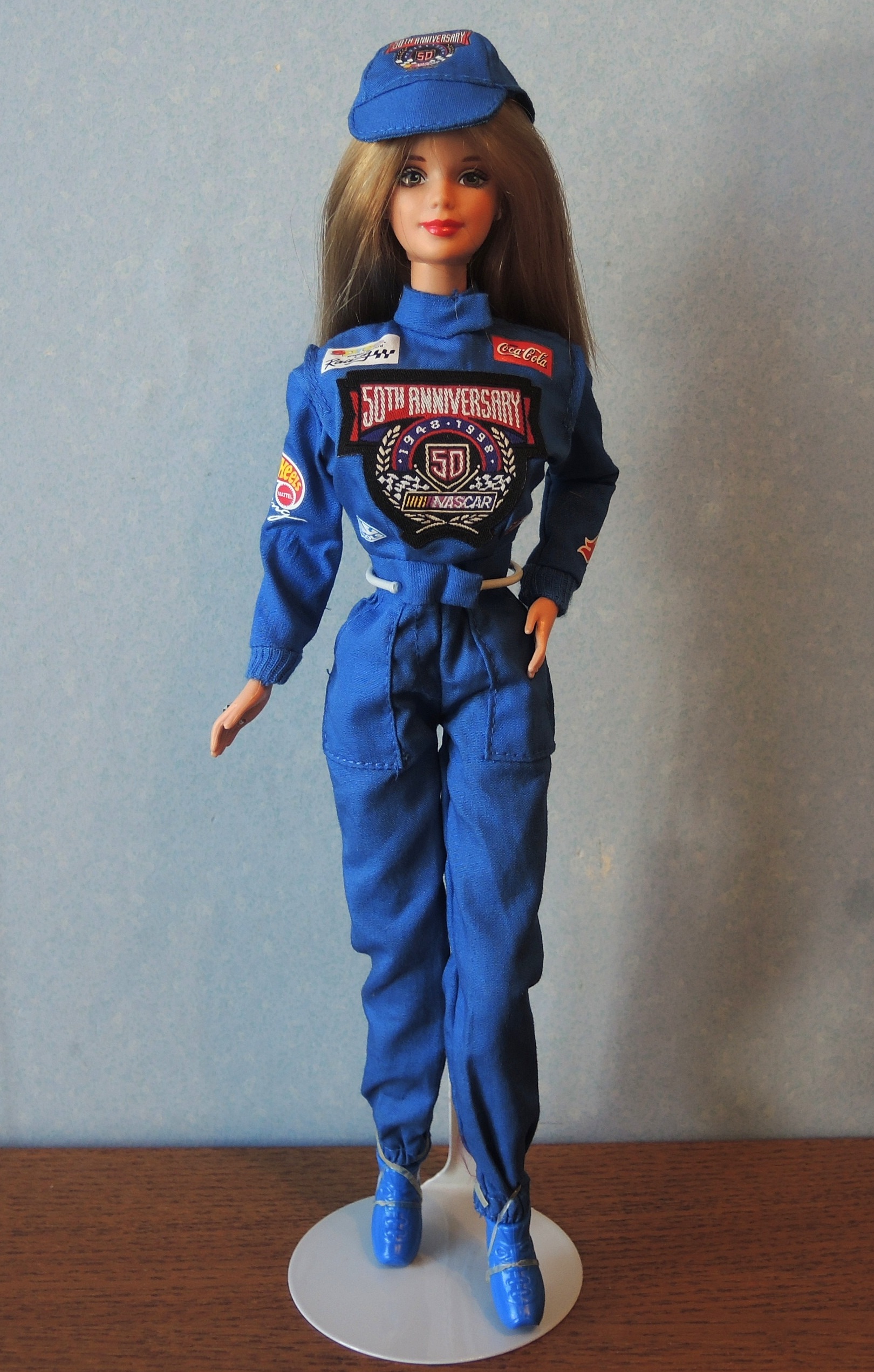 BARBIE NASCAR, championne de couse automobile.